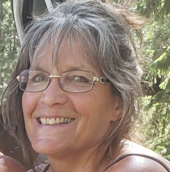 Meet your Posher, Julie - Picture 1 of 1